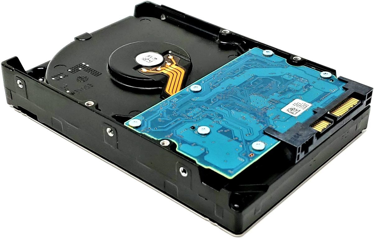 835R9 - 2TB 7.2K RPM 64MB Cache SATA 3.5" Hard Drive