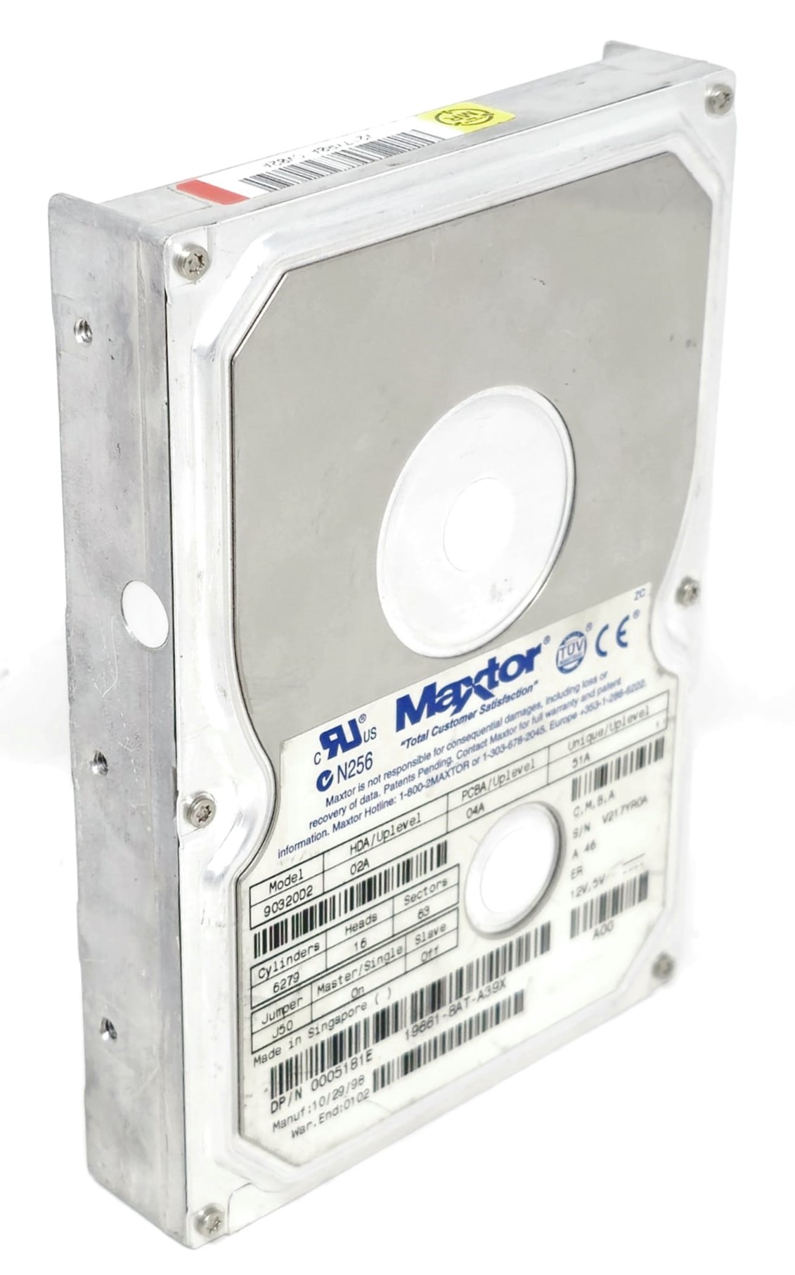Hewlett-Packard (HP) D5194-60105 - 3.2GB IDE/ATA LFF Internal 3.5" Legacy Hard Drive