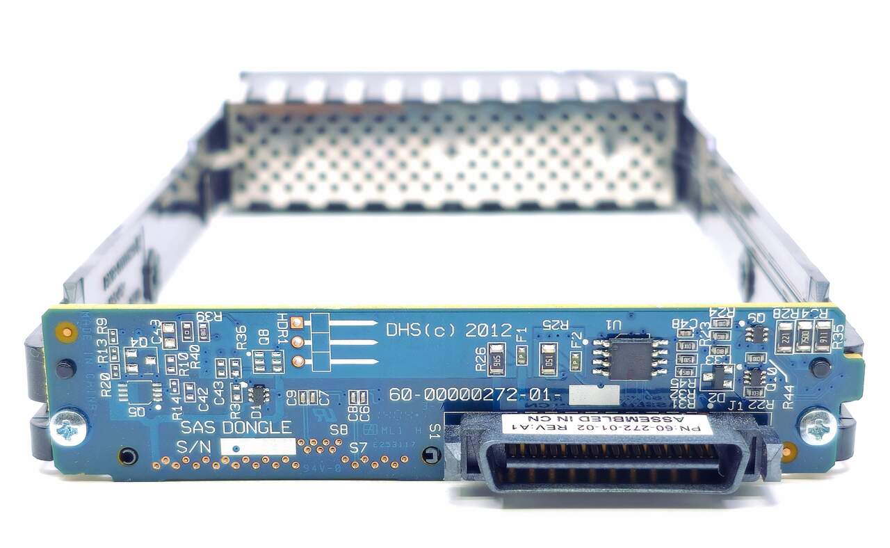 HP 79-00000523 - 60-272-02 SAS to FC Hot Swap Tray Caddy Sled for HPE StorageWorks MSA2000 MSA2012 P2000 HP 79-00000523 - 60-272-02 SAS to FC Hot Swap Tray Caddy Sled for HPE StorageWorks MSA2000 MSA2012 P2000