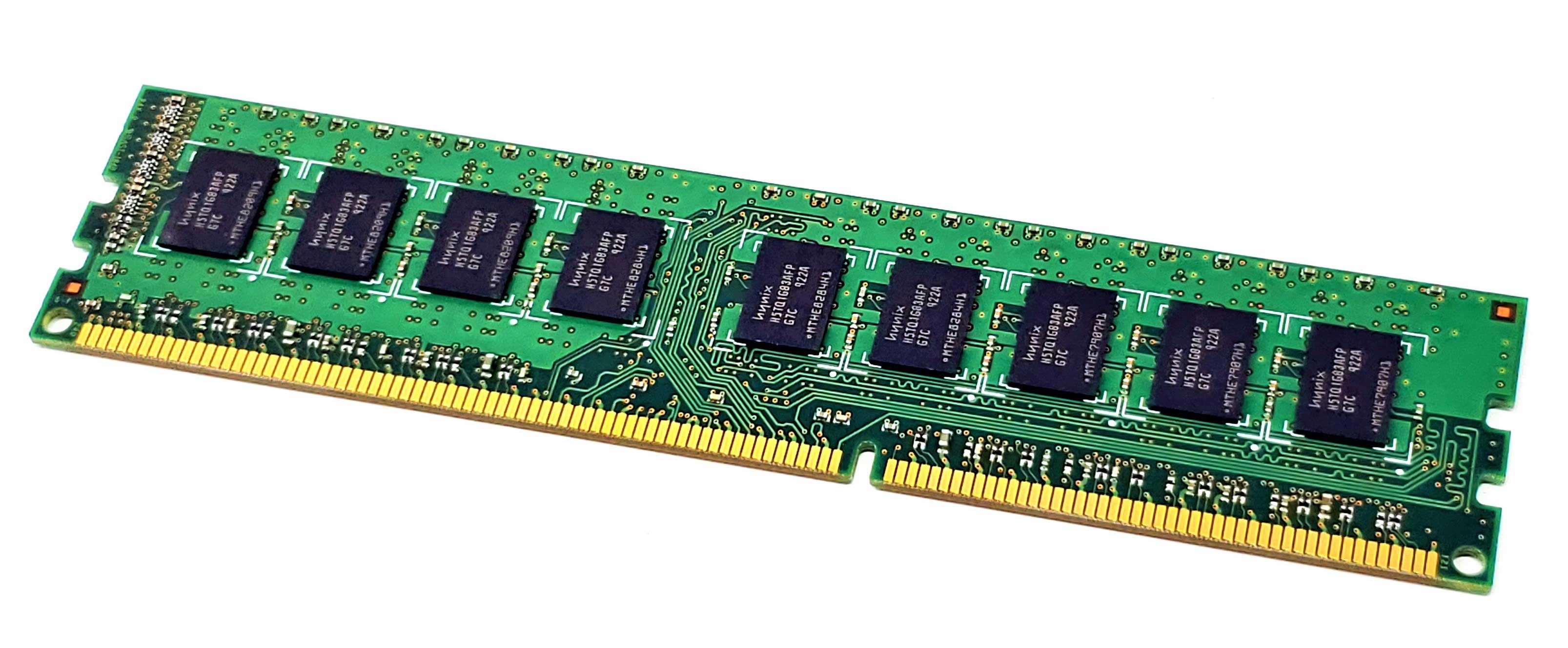 Micron MT18JSF25672AZ-1G1F1 - 2GB (1x2GB) 1066Mhz PC3-8500E DDR3-1066 240-Pin ECC Server Ram Memory