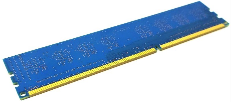 Hynix HMT325U6BFR8C-H9 - 2GB 1333Mhz PC3-10600U DDR3-1333 240-Pin