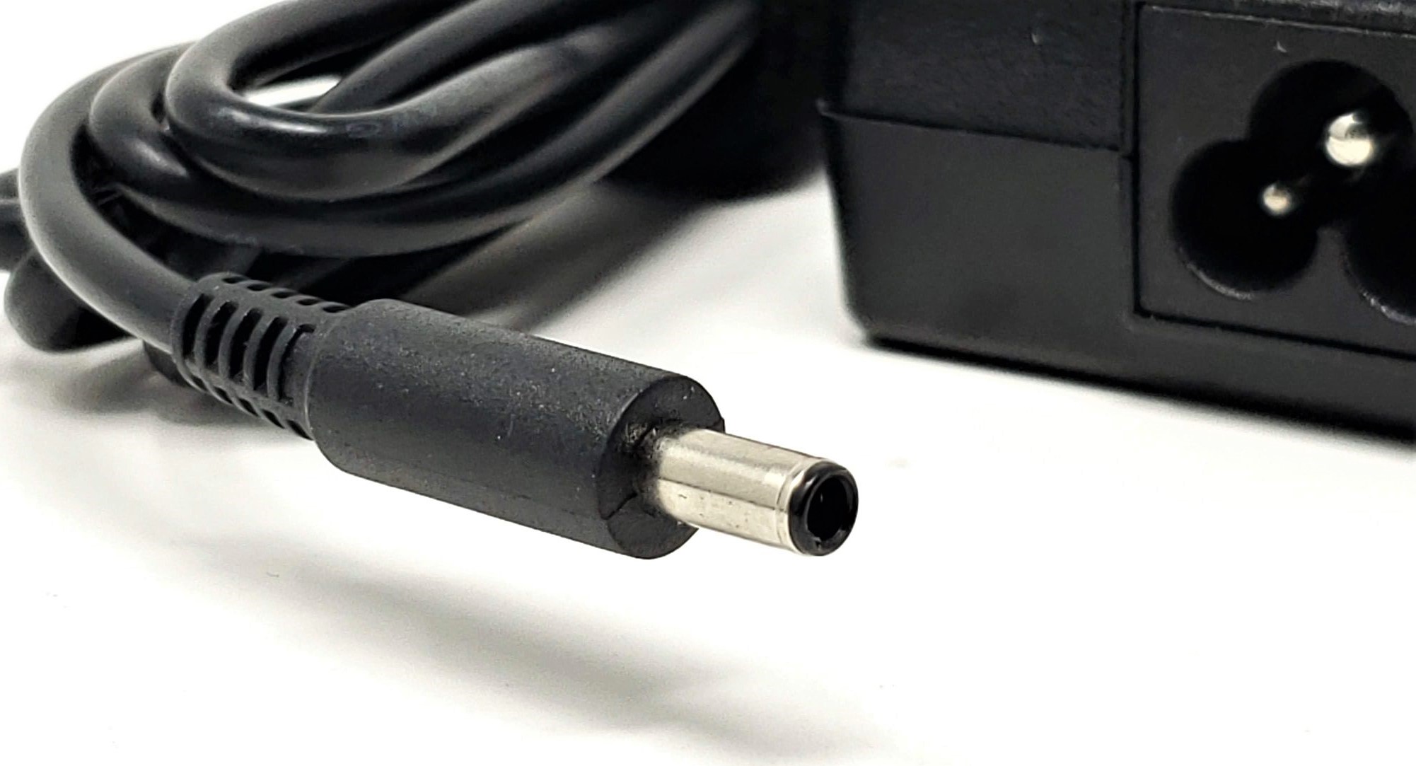 PA-1900-32D5 - 90W 19.5V 4.62A 3.0mm Tip AC Adapter Charger for Inspiron 15 5000 3555 3552 5558 PA-1900-32D5 - 90W 19.5V 4.62A 3.0mm Tip AC Adapter Charger for Inspiron 15 5000 3555 3552 5558