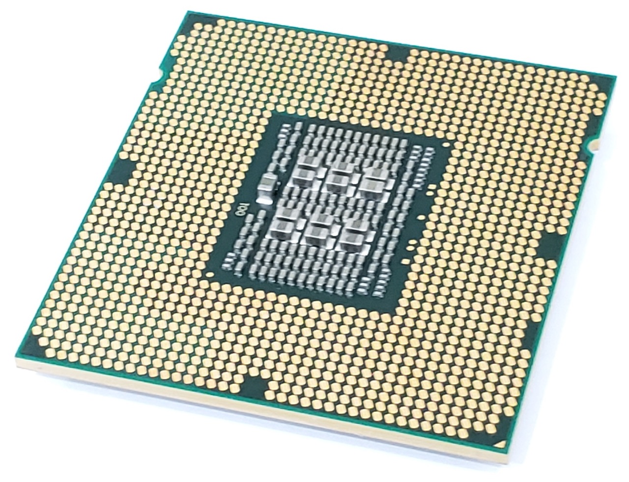 Intel SR0LG - 2.30Ghz 8 GT/s 20MB Cache LGA1356 Intel Xeon E5-2470 CPU Processor