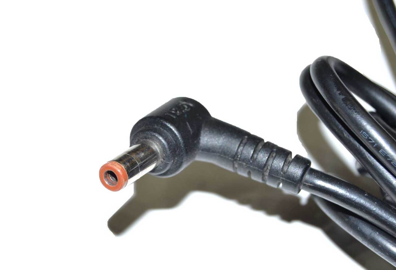 IBM / 41A9732 - 120W 19.5V 6.15A AC Adapter Includes Power Cable