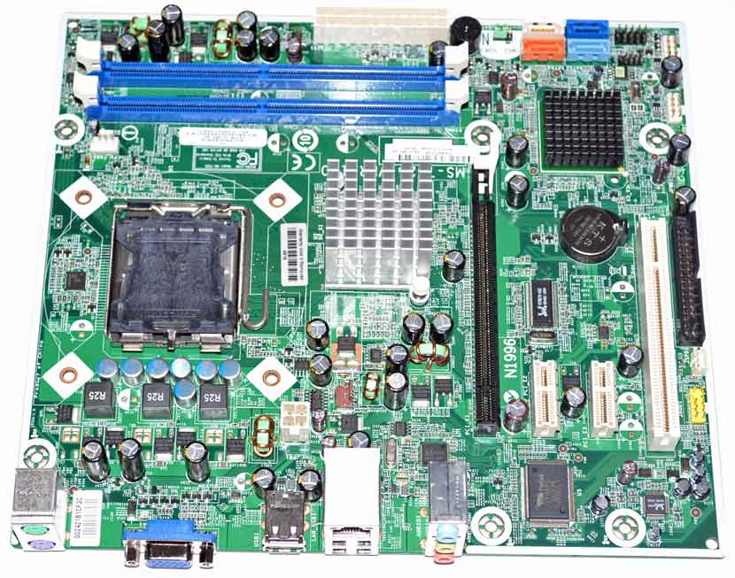 7U104 - Motherboard / System Board for Latitude C540