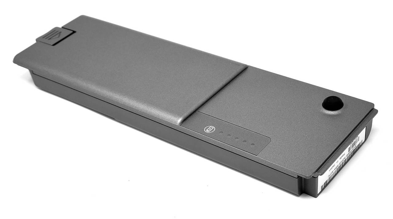 7W992 - 72Whr 11.1V 9-Cell Lithium-Ion Battery for Latitude D800, Inspiron 8500 8600 M60