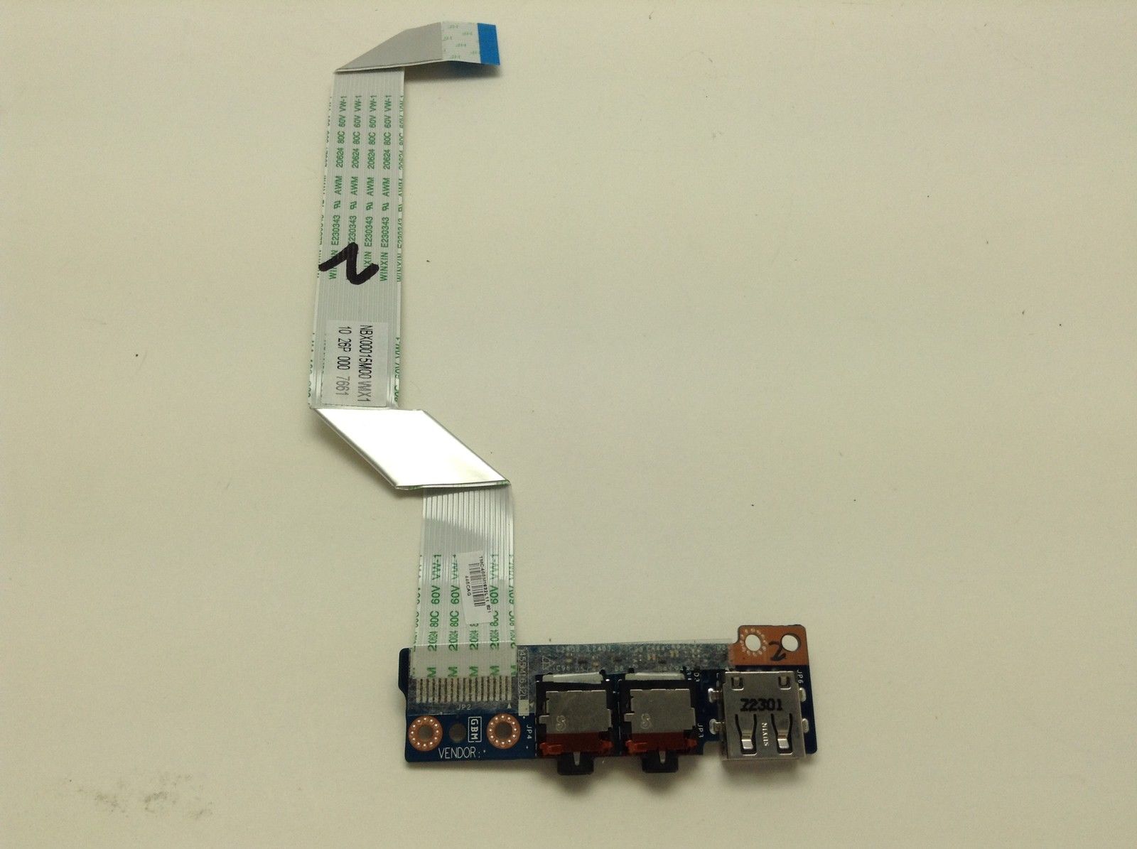 HP 686597-001 - USB + Audio IO Board with Cable for Envy Sleekbook 6