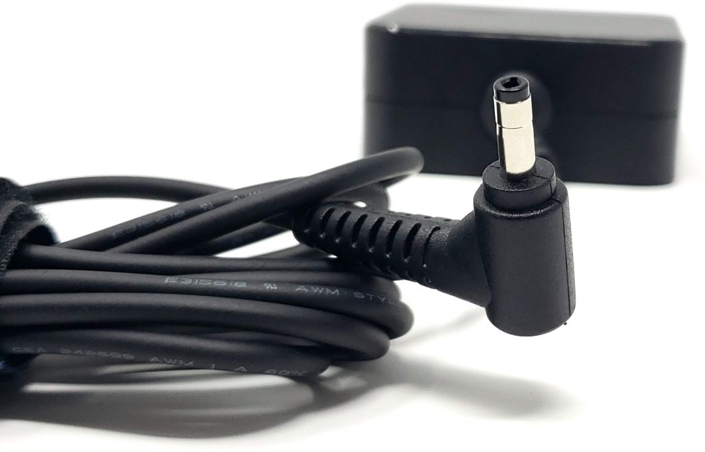 01FR128 - 45W 20V 2.25A 1.7mm Tip AC Adapter for Yoga IdeaPad 100 110 510 710 01FR128 - 45W 20V 2.25A 1.7mm Tip AC Adapter for Yoga IdeaPad 100 110 510 710