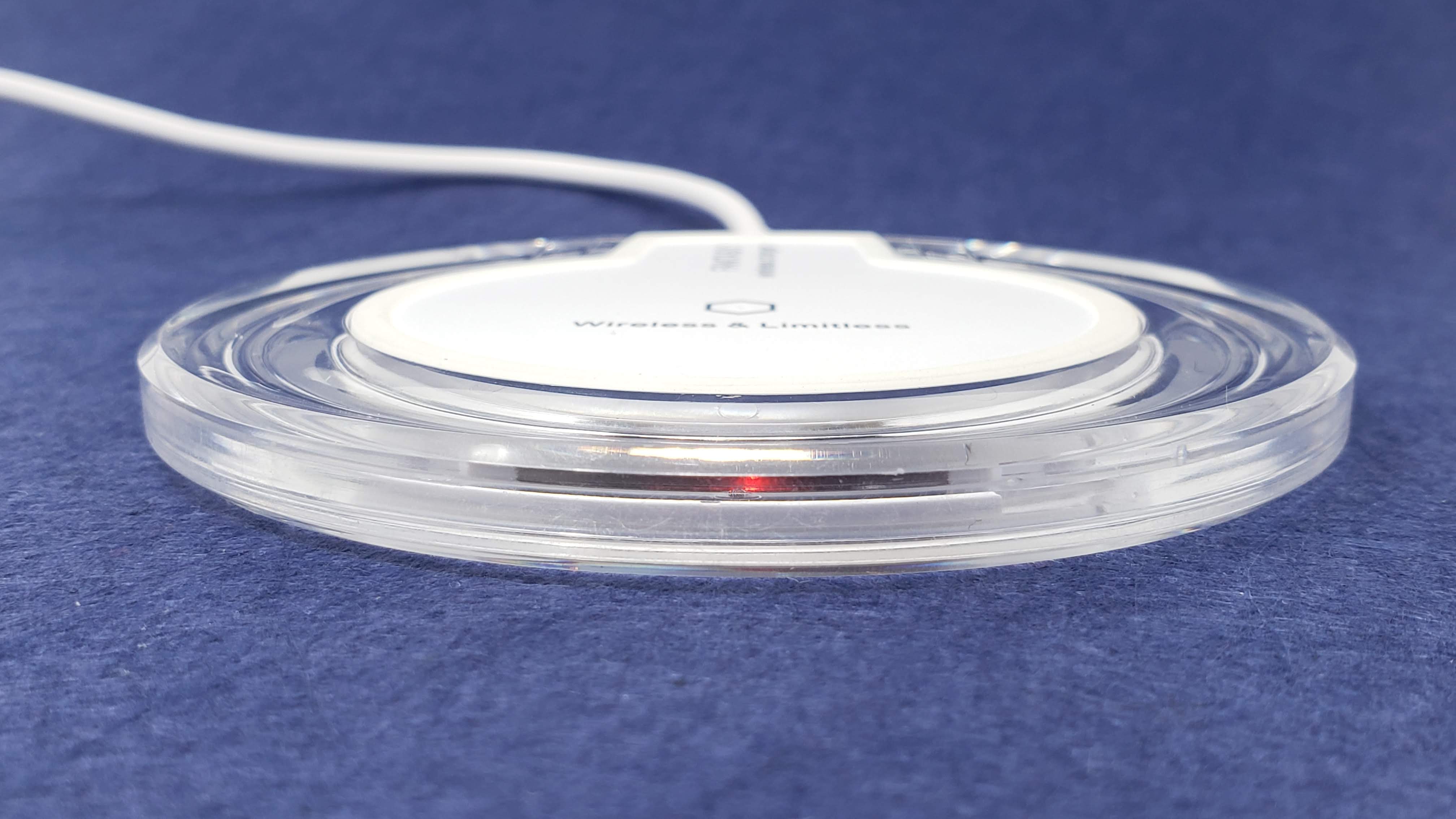 Qi Wireless Charger USB Charging Pad For iPhone X XR Samsung Galaxy S9 + S10 +