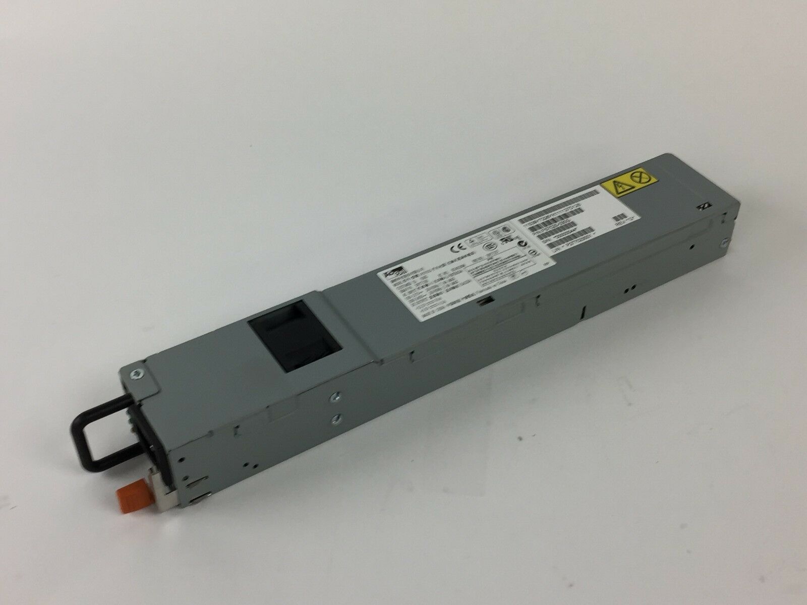 IBM / Lenovo 39Y7226 - 675W  Power Supply for System X3550 M2 M3 X3650 M2 M3