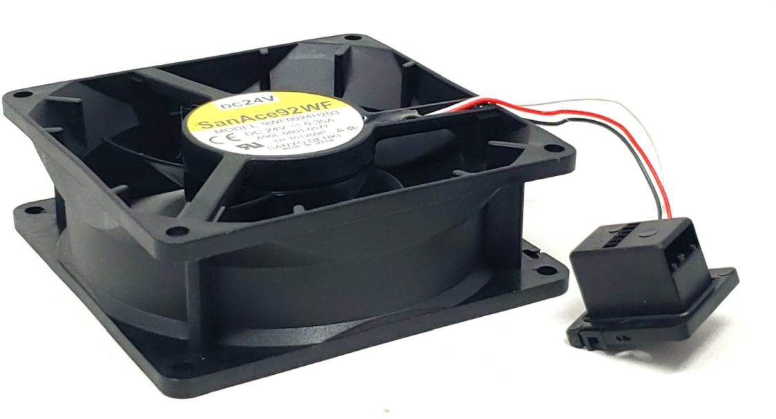 Sanyo 9WF0924H203 - 92x92x32mm DC24V 0.35A Black Plug