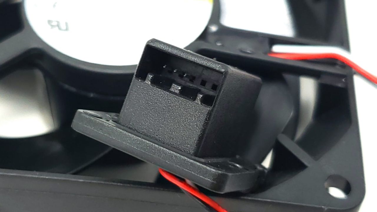 Sanyo 9WF0924H203 - 92x92x32mm DC24V 0.35A Black Plug Connector Fan for Fanuc A90L-0001-0577