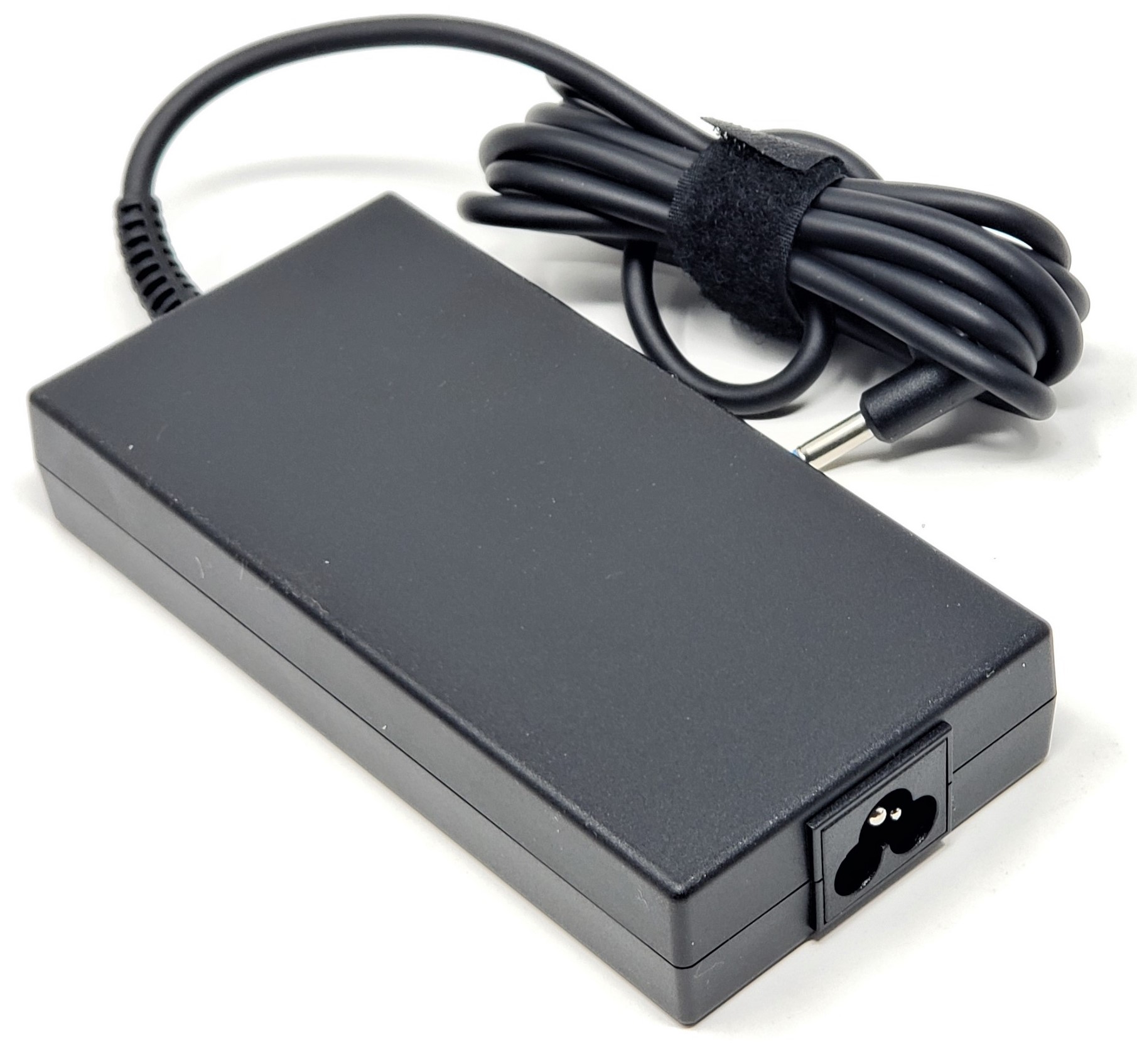 HP 709984-001 - 120W 19.5V 6.15A 3.0mm Blue Tip AC Adapter Charger for HP Envy 15 17 17-J000 Omen 15 15-AE HP 709984-001 - 120W 19.5V 6.15A 3.0mm Blue Tip AC Adapter Charger for HP Envy 15 17 17-J000 Omen 15 15-AE