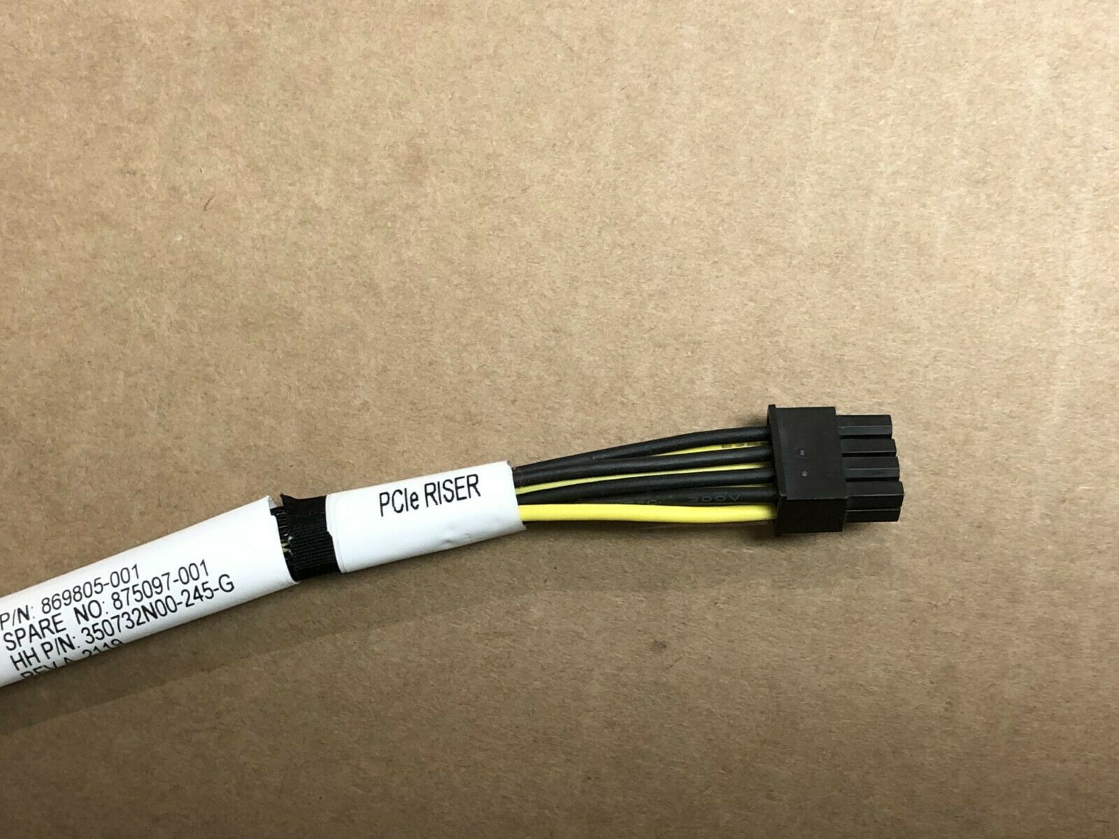 HP 869805-001 - HPE GPU 8px6p Y-Power Cable - Single Cable - CPU
