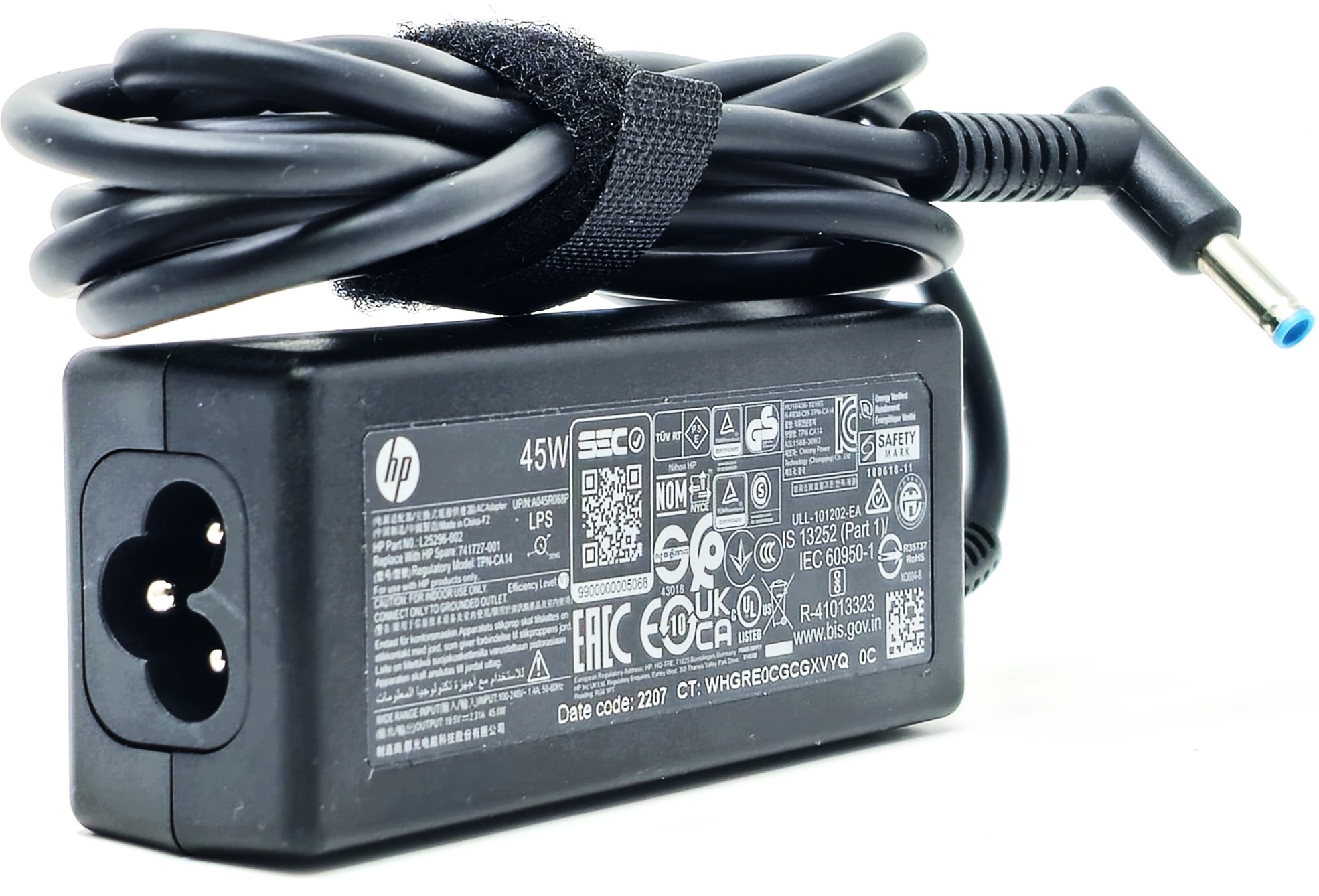 HP TPN-CA14 - 45W 19.5V 2.31A 3.0mm Blue Tip AC Adapter HP TPN-CA14 - 45W 19.5V 2.31A 3.0mm Blue Tip AC Adapter