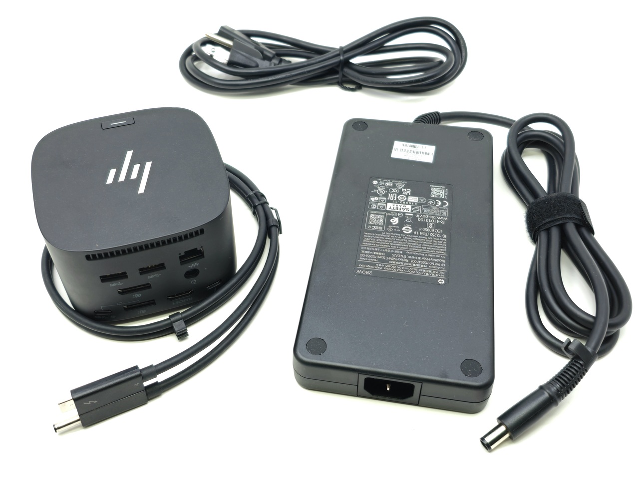 HP USB-C G5 11-in-1 Docking Station For USB-C And Thunderbolt Laptops