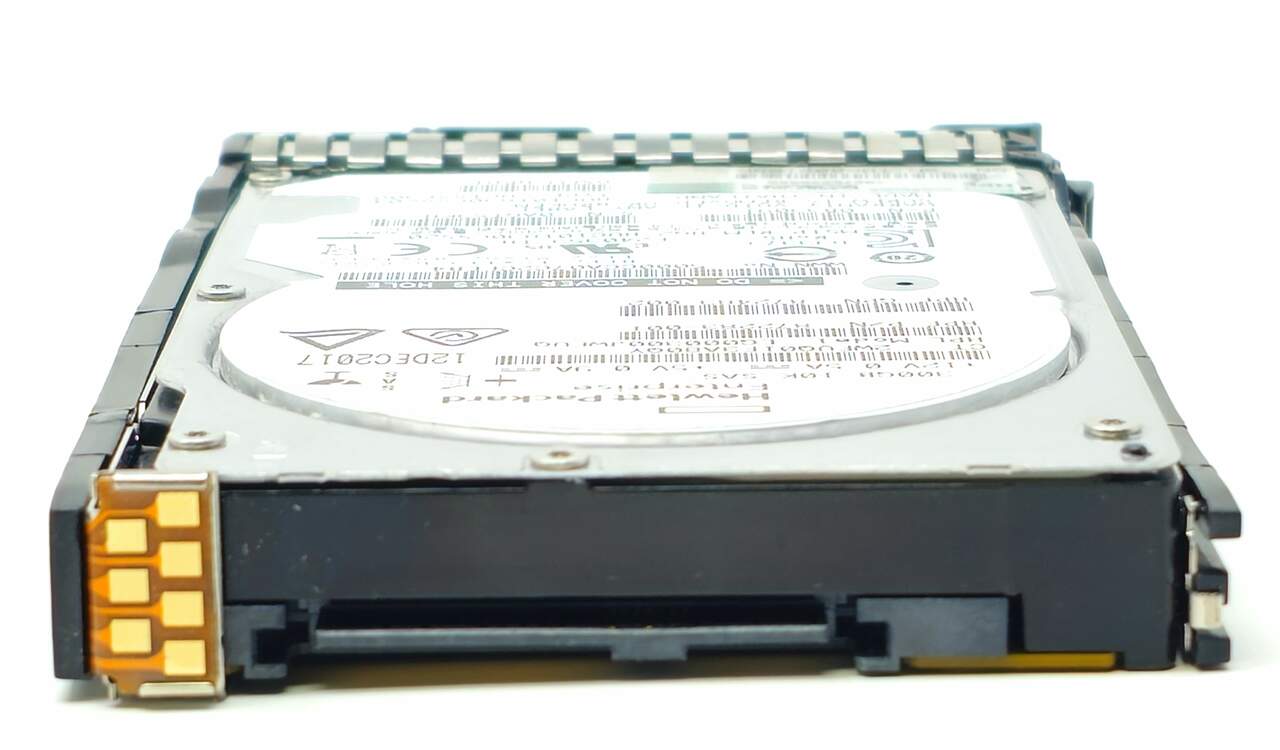HPE 872286-001 - 300GB 10K 12Gb/s SAS Enterprise SC DS SFF 2.5