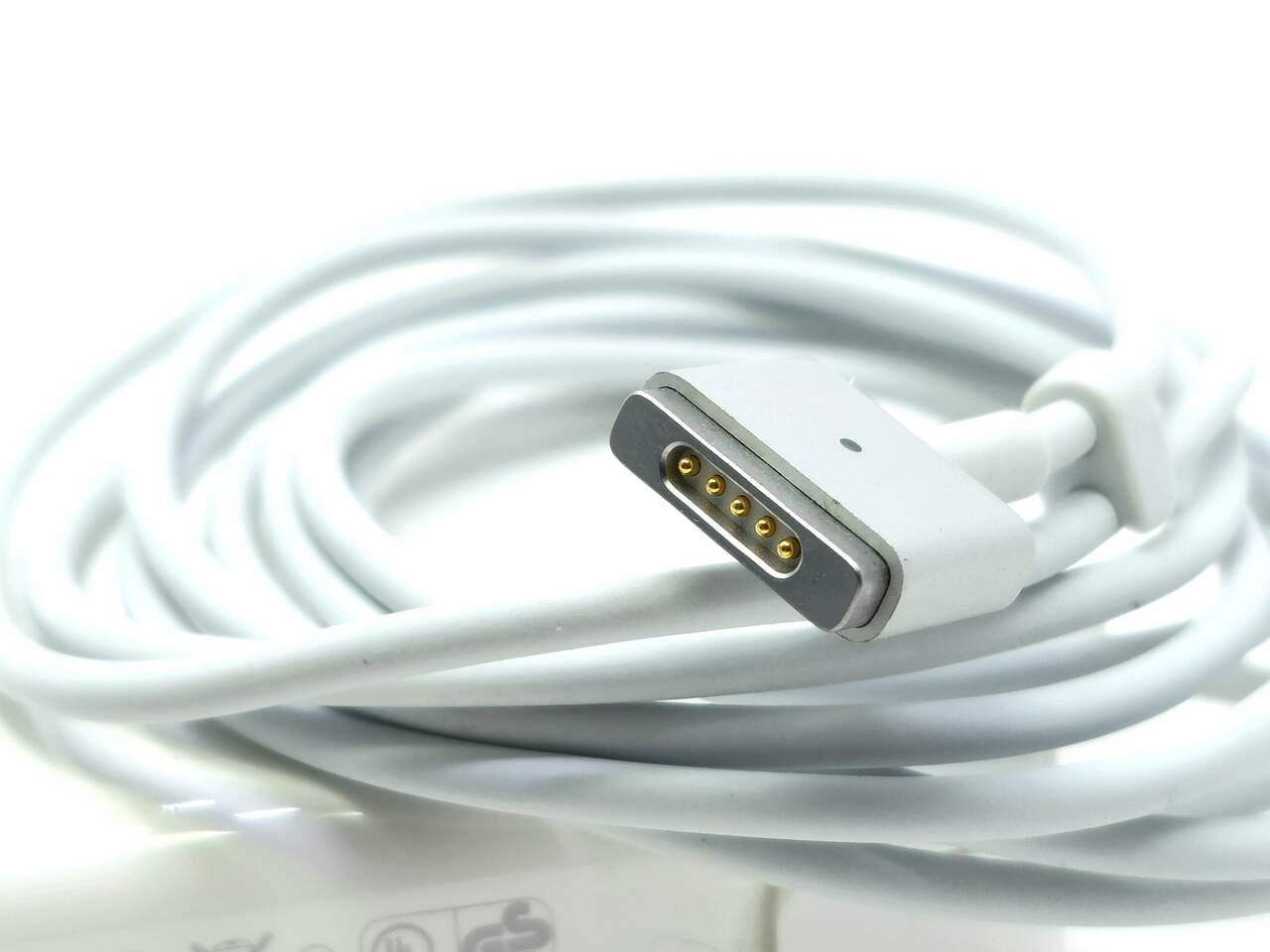 Apple MD592LL/A - 45W Genuine Apple MagSafe 2 AC Adapter Charger For Macbook Pro 11" 13" 2012 2013 2014 2015 2017 A1435 A1465 A1436 A1466 Apple MD592LL/A - 45W Genuine Apple MagSafe 2 AC Adapter Charger For Macbook Pro 11" 13" 2012 2013 2014 2015 2017 A1435 A1465 A1436 A1466