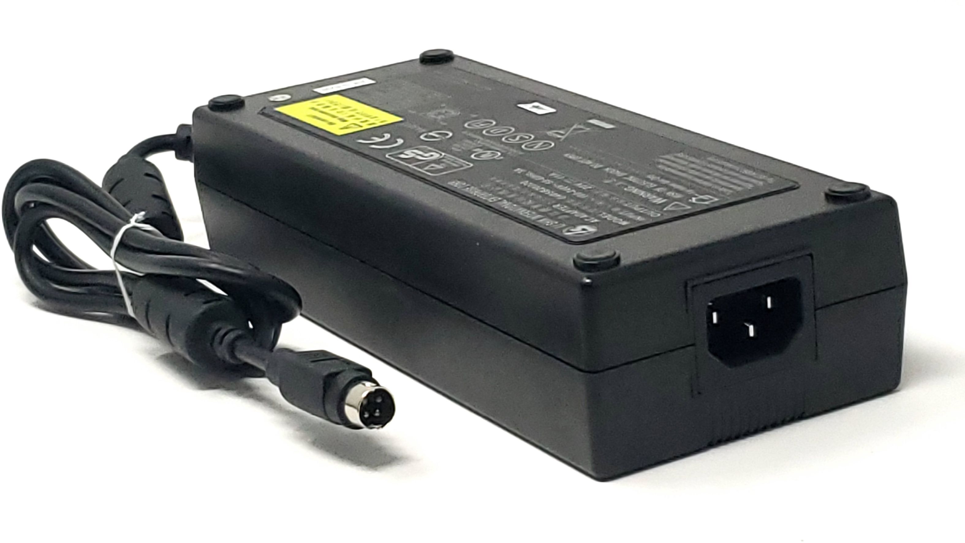 SADP-220CB - 220W AC Adapter Charger for Alienware M7700 D9T D90T D900T D900K Aurora mALX M59K M590K M590KE SADP-220CB - 220W AC Adapter Charger for Alienware M7700 D9T D90T D900T D900K Aurora mALX M59K M590K M590KE