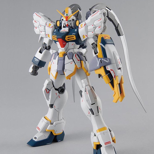 Gundam Master Grade: Sandrock Endless Waltz Model Kit