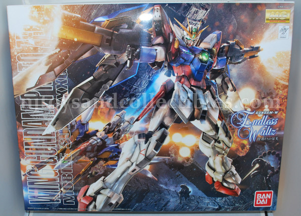 Gundam Master Grade: Wing gundam Proto Zero Model Kit