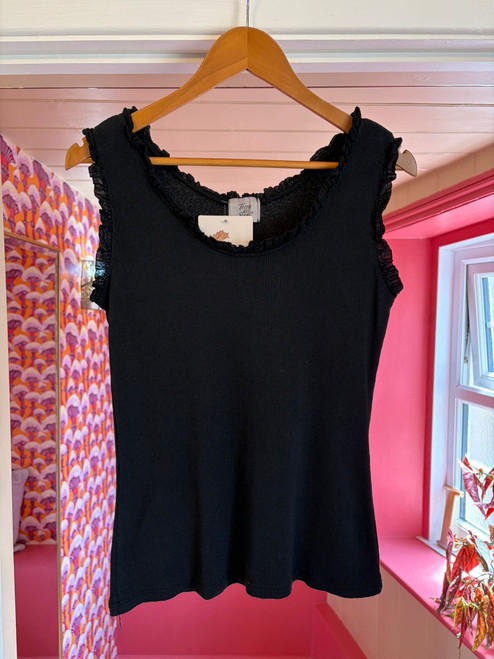 Frill Vest ~ Black