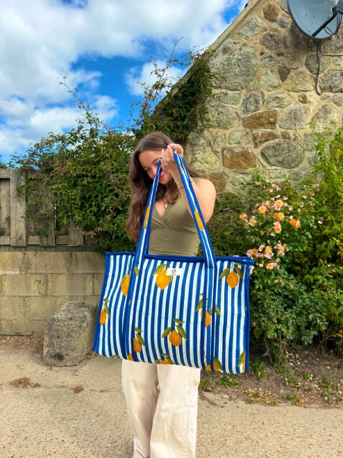 The Islander ~ Blue Lemons Large Zipped Tote Bag