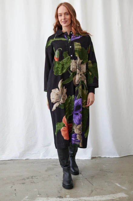One Hundred Stars Pocket Dress ~ Nasturtium Black