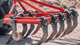 Tractor plow