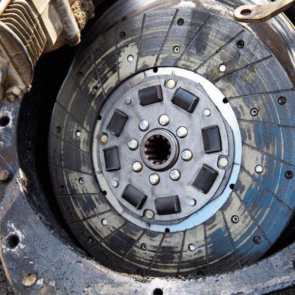 Tractor clutch