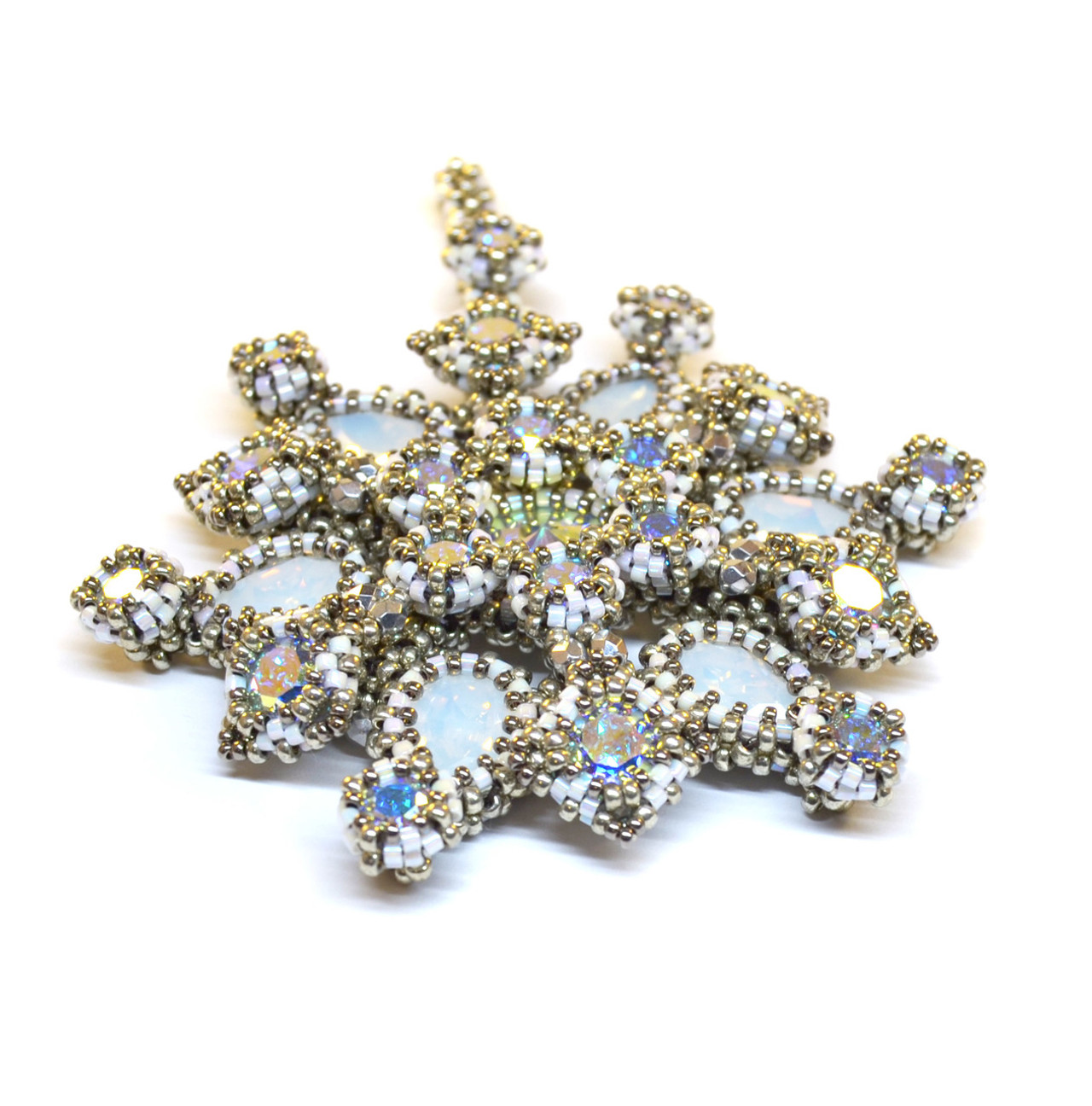 Snowburst Pendant Beading Kit - Liisa Turunen Designs