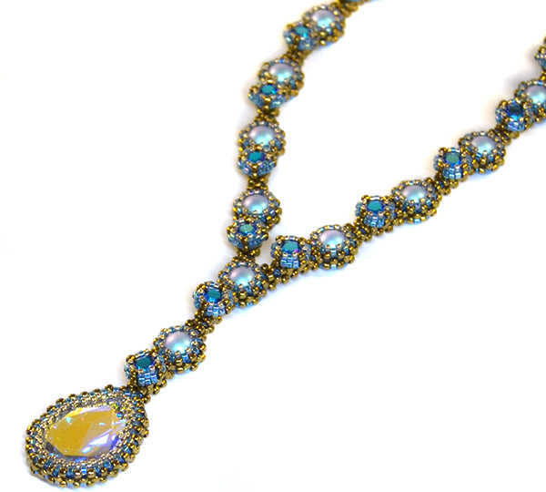 kira-blue-3.jpg kira-blue-3.jpg