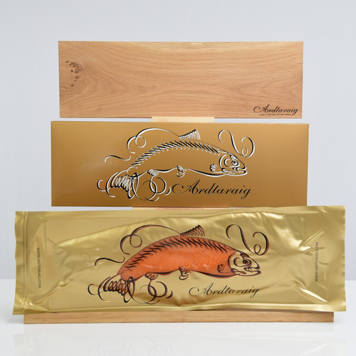 907g D-Sliced Traditional Smoked Scottish Salmon & Serving board gift set