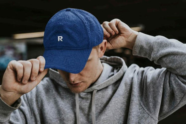 Sun Visors vs Baseball Caps | Find Your Perfect Summer Style