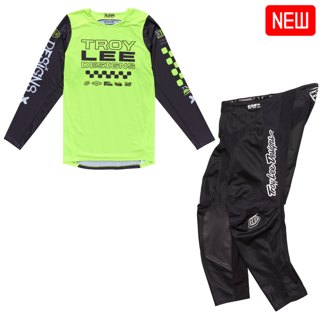 Troy Lee Designs 2025 Fall GP Pro Air Kit Combo - Standard Flo Yellow / Black Troy Lee Designs 2025 Fall GP Pro Air Kit Combo - Standard Flo Yellow / Black