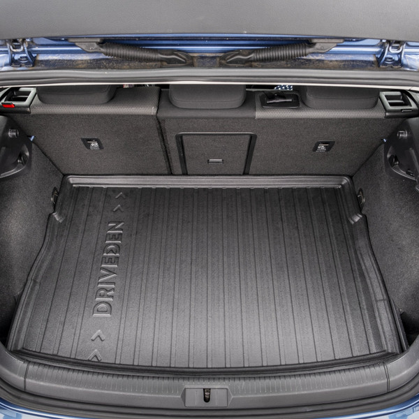 DriveDen Custom-Fit Rubber Boot Mat to fit Volkswagen Golf Hatchback Mk.7 2013 - 2020 (with Raised Variable Height Boot Floor)