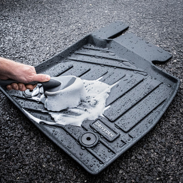 DriveDen Custom-Fit Rubber Floor Mats to fit Volkswagen Transporter T6.1 Van 2019 - 2024