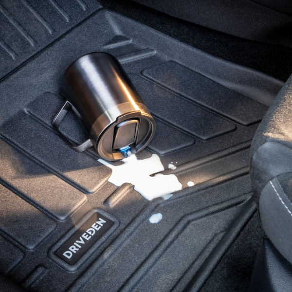 DriveDen Custom-Fit Rubber Floor Mats to fit Volkswagen Transporter T6.1 Van 2019 - 2024