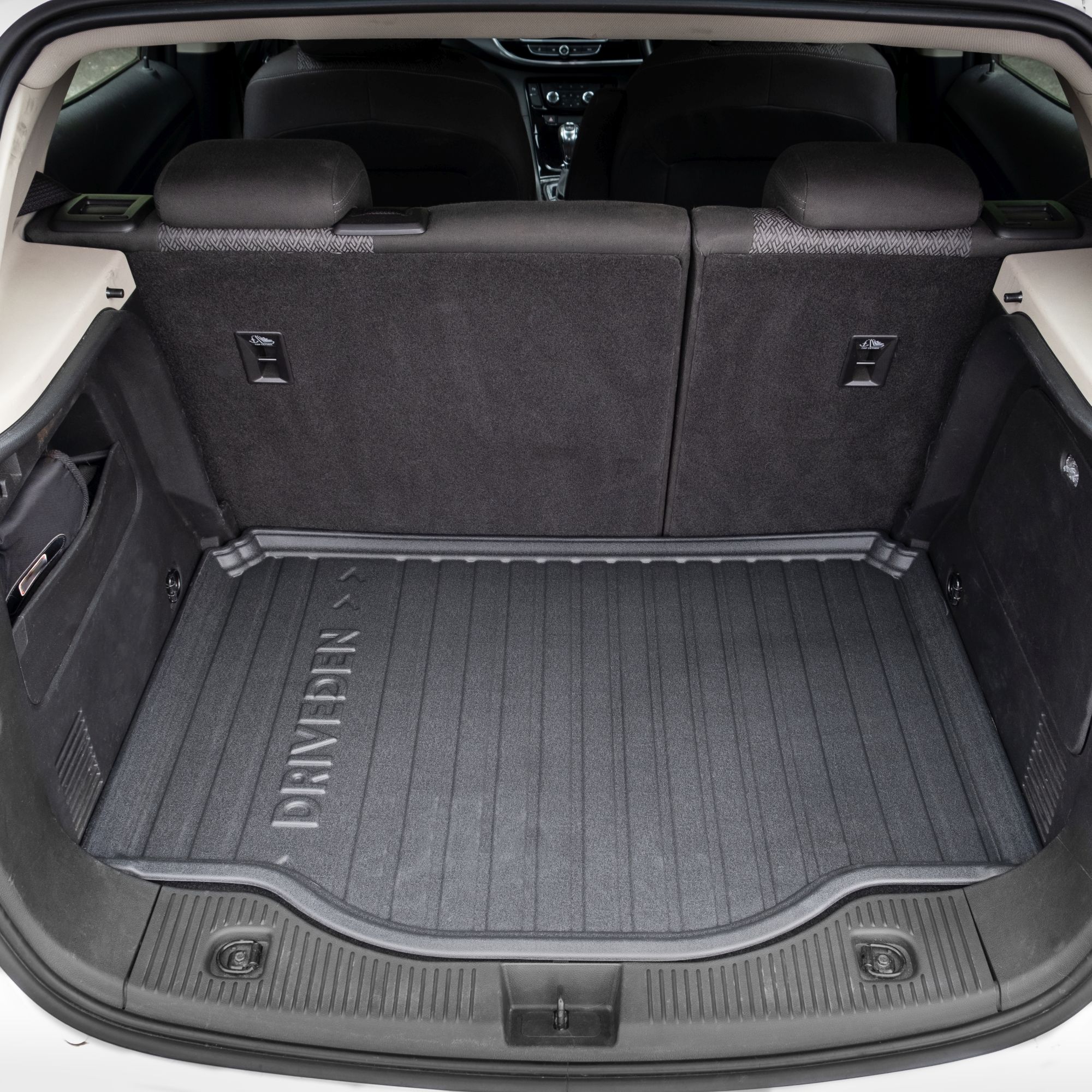 DriveDen Custom-Fit Rubber Boot Mat to fit Vauxhall Mokka & Mokka X Mk.1 2012 - 2019 (without Variable Height Boot Floor)