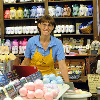 Shop Bulk Soap & Bath Bombs