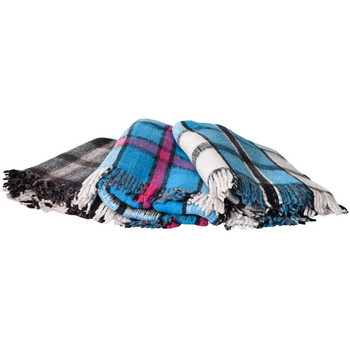 Brushed Blanket Recycled Fibers Pleated Reversible.