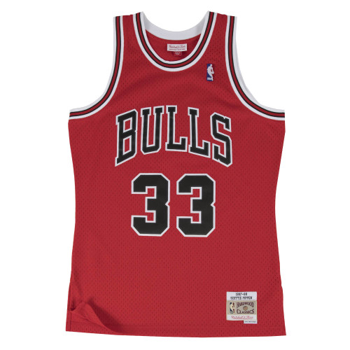 Scottie Pippen Chicago Bulls Mitchell & Ness 1997-98 Hardwood Classics Swingman Jersey - Red - Front