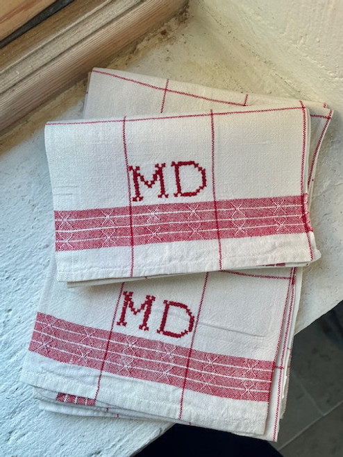 Linnehandduk ”MD” (säljes per styck)