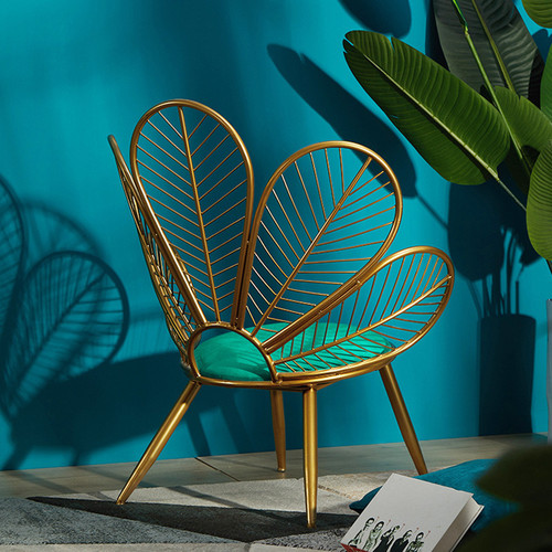Bluey Iron Leisure chair side view 1