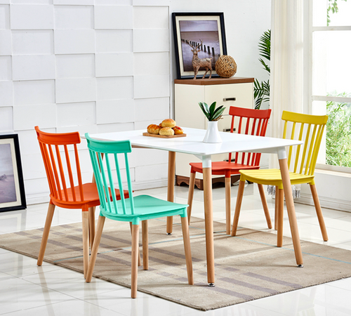 Setting of Windsor Beech Dining Chair Modern Style