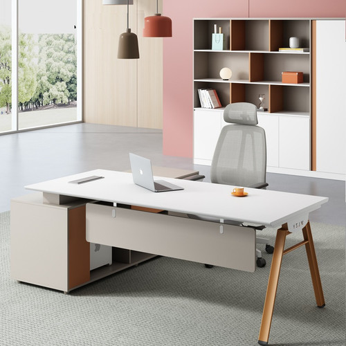 Giulia Directors Table XC 602 side view