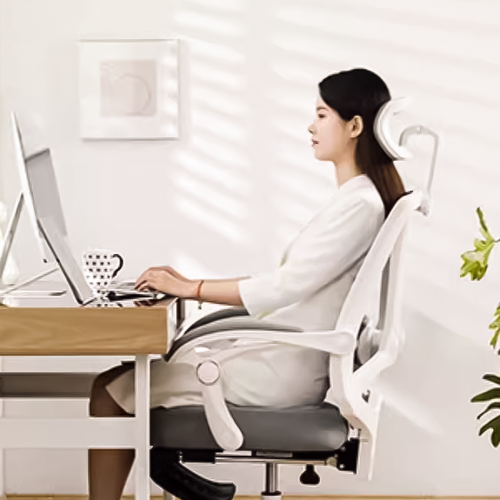 Sigurd Adjustable Office Chair Scenario Image B