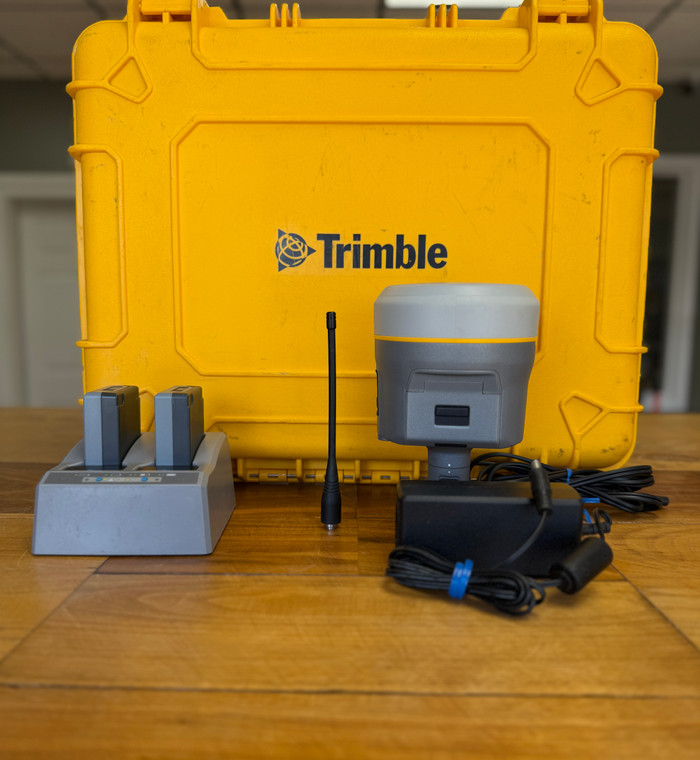 Pre Owned Trimble R12i (SN:6213F01167)