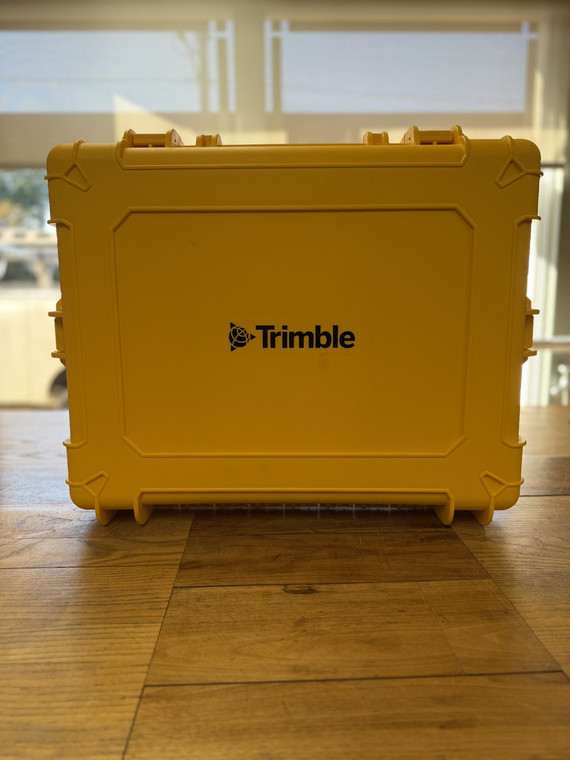 Pre Owned Trimble R750 (SN:6334R47068)