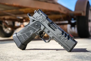 Kimber 2K11 PRO Comp 9mm double-stack 1911 with 4.25-inch bull barrel, integrated compensator and black DLC finish.